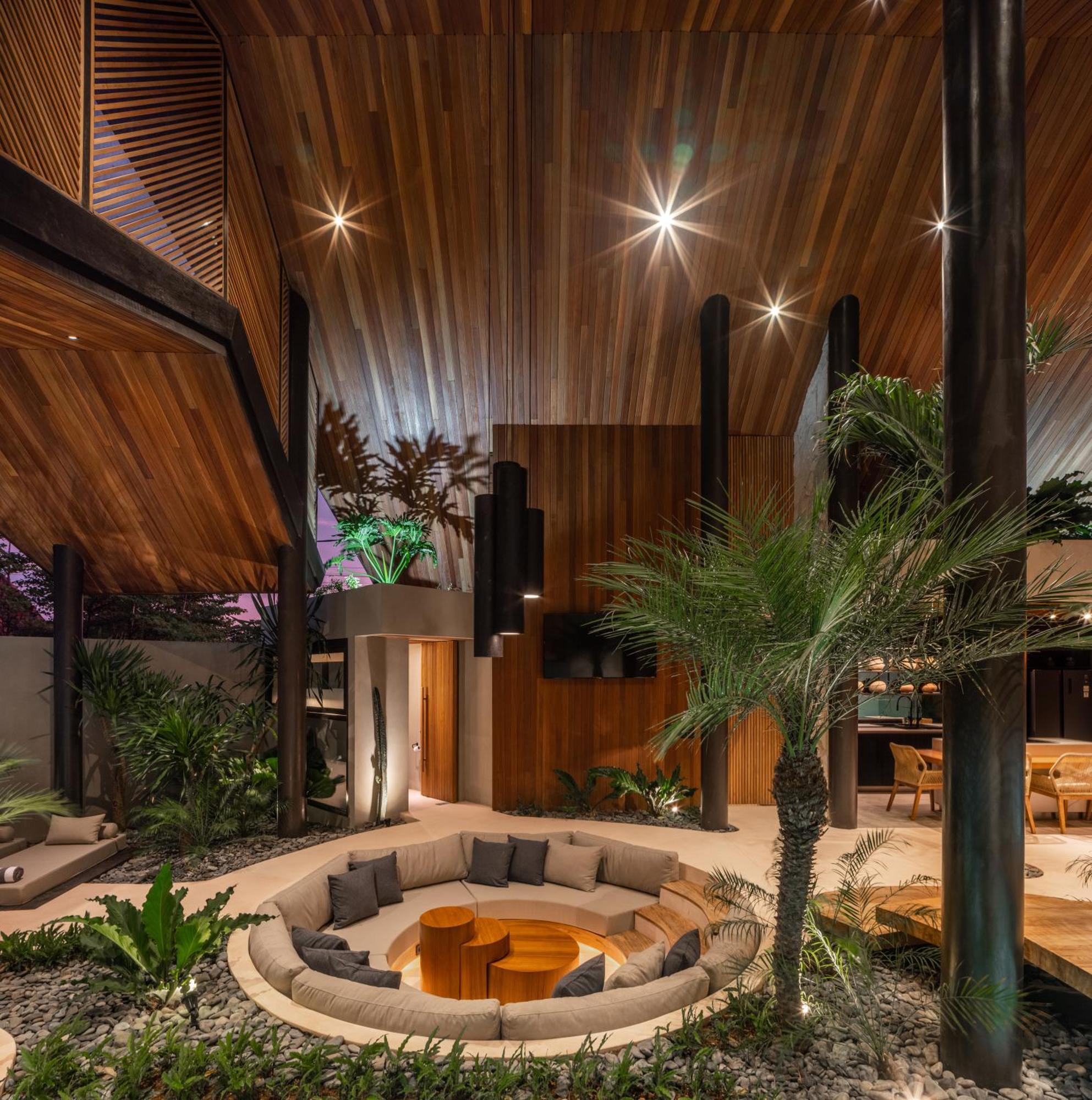 Villa Feh Bali By House Of Winds - Neo Tropical Eden Near Canggu Kerobokan Esterno foto